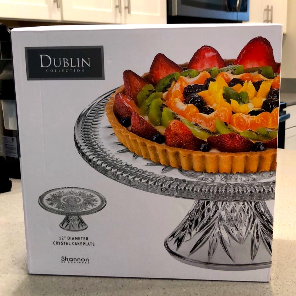 Shannon by Goldinger Dublin 12” crystal cake plate